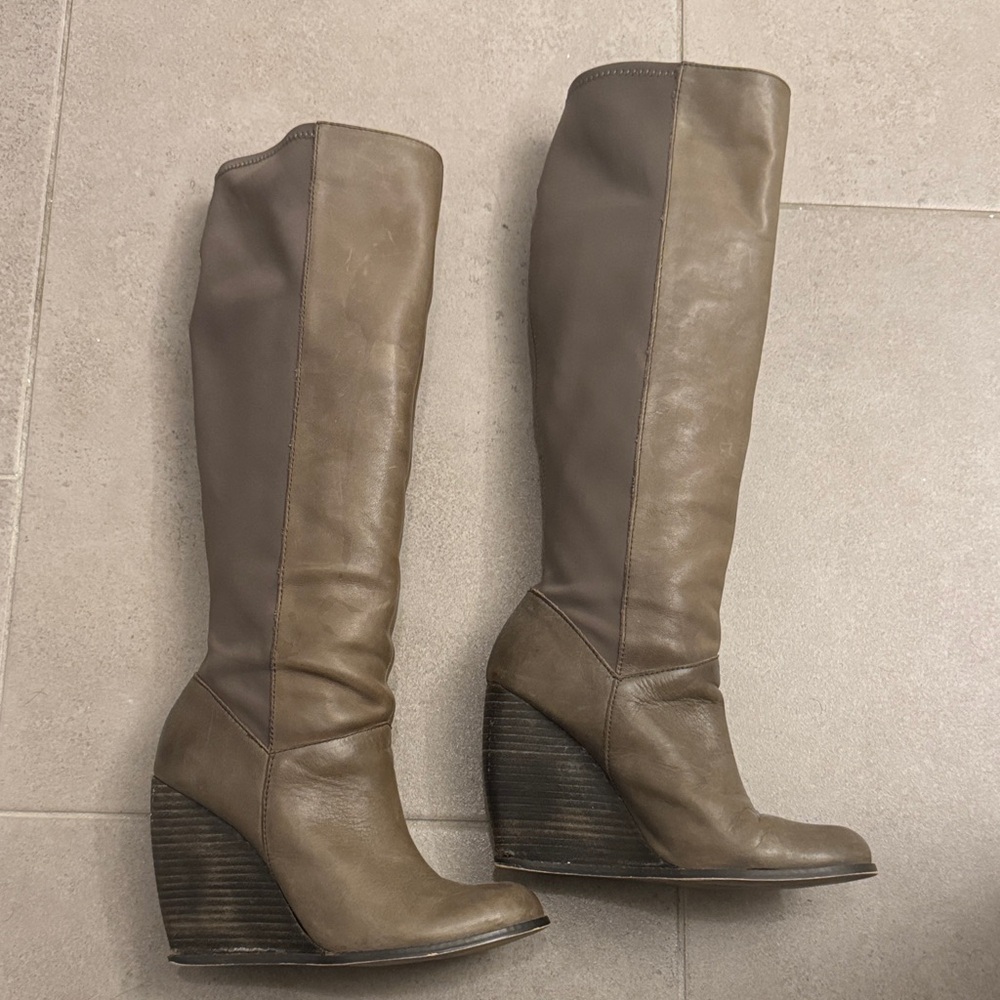Seychelles Stylish Wedge Knee-High Boots